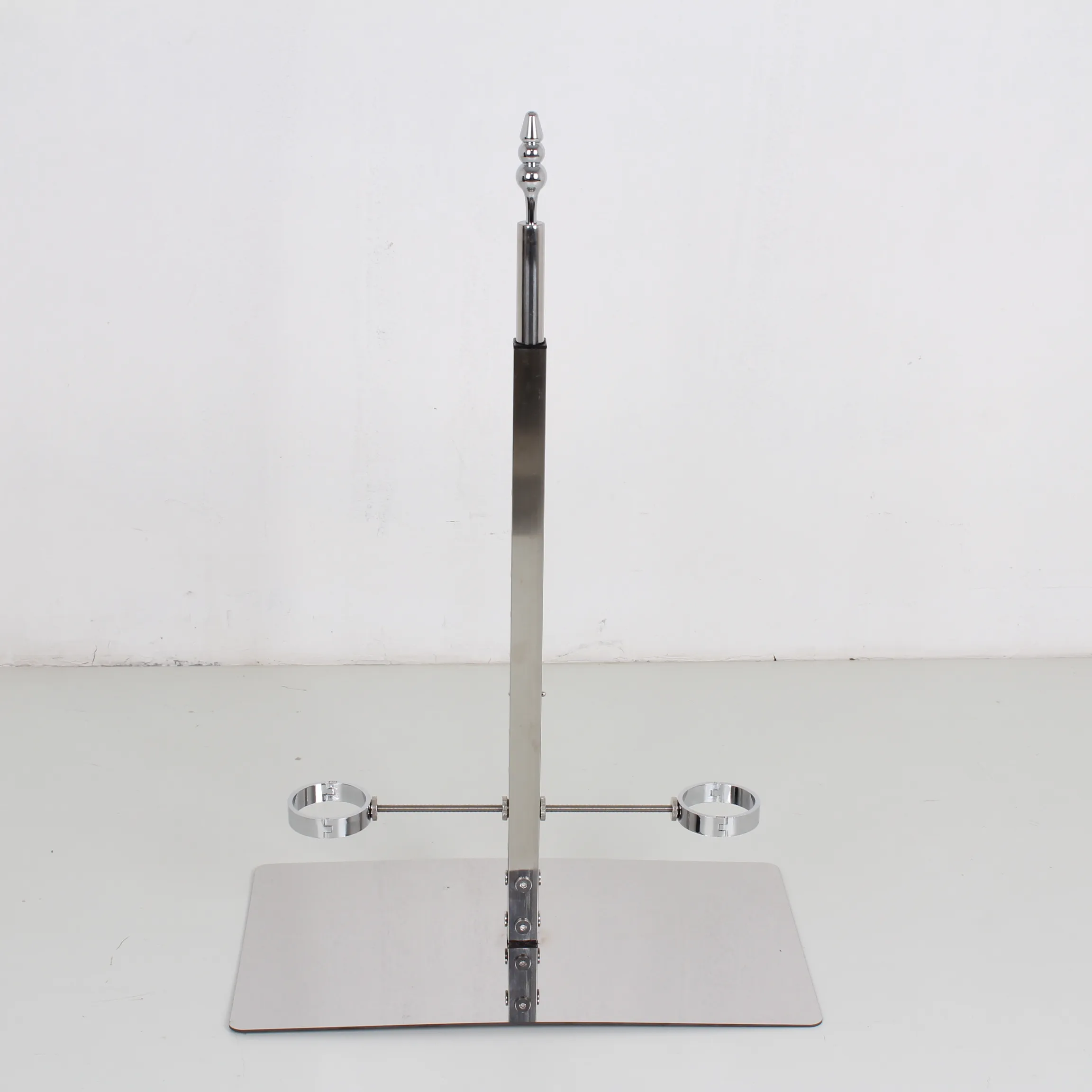 Adjustable mirror base adult positioning stand with height-adjustable center post